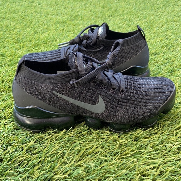 Nike Shoes - Nike Air VaporMax Flyknit 3